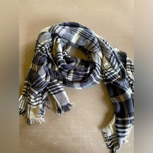 Plaid Fashion Neck Scarf